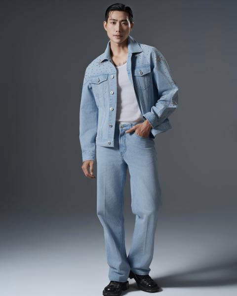 Light blue men’s denim set