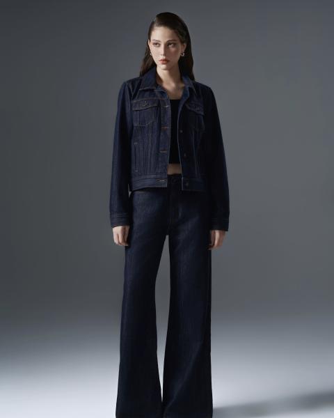 Navy blue women’s denim set with contrast stitching