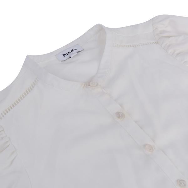 White freesize dress